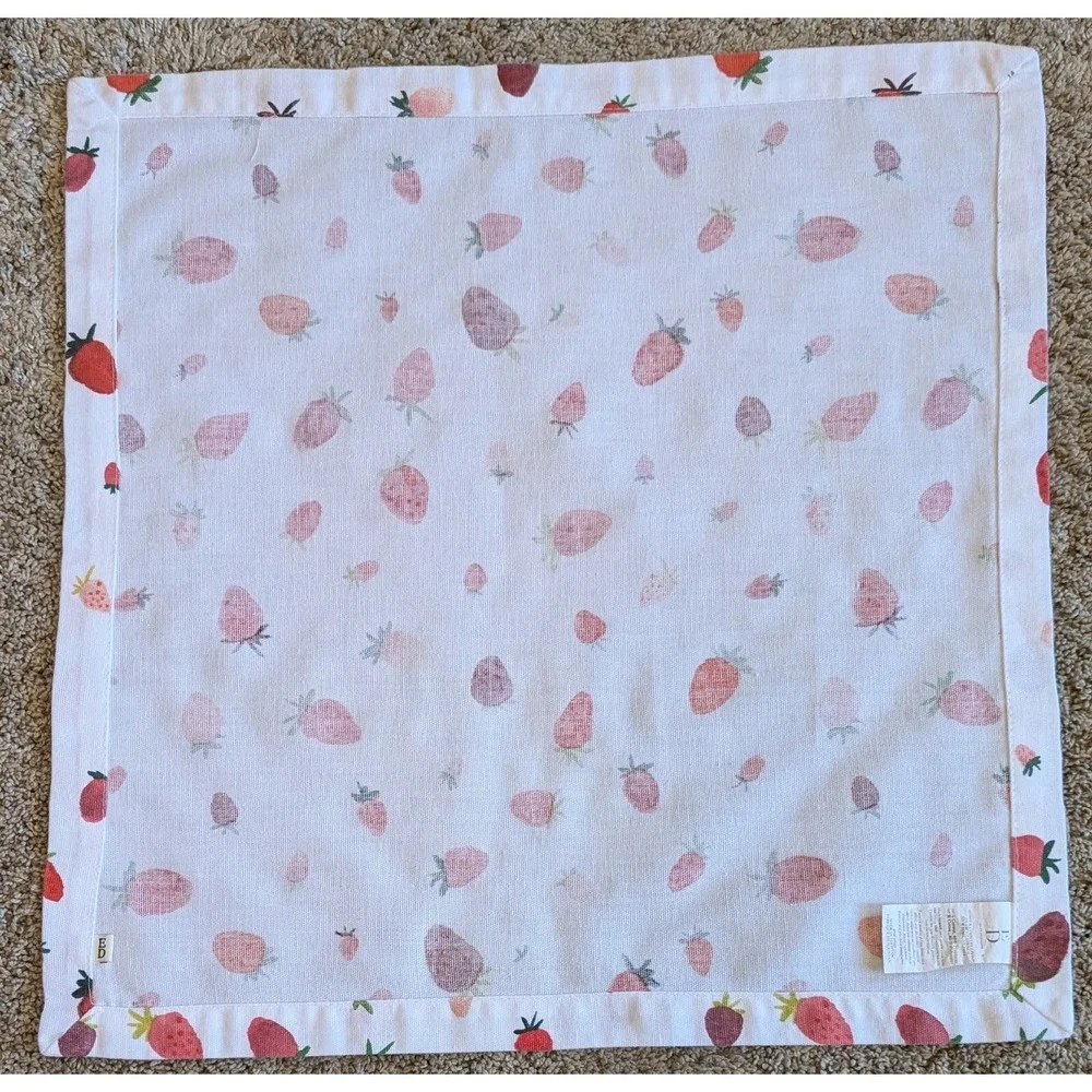 Strawberry Fruit Print Fabric Napkins 19
